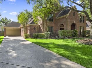 7410 Pine Green Ln, Humble, TX 77346