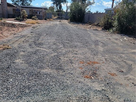 5th image of 1853 E Eldorado Ln