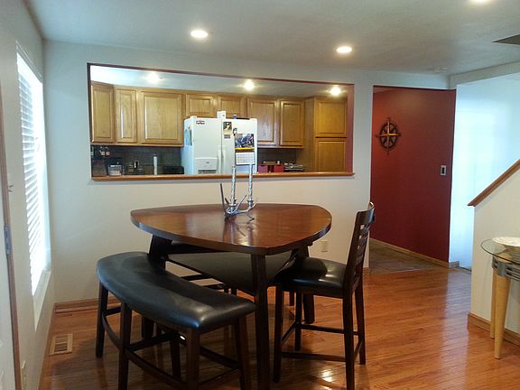 5th image of 315 W Orchard Ave