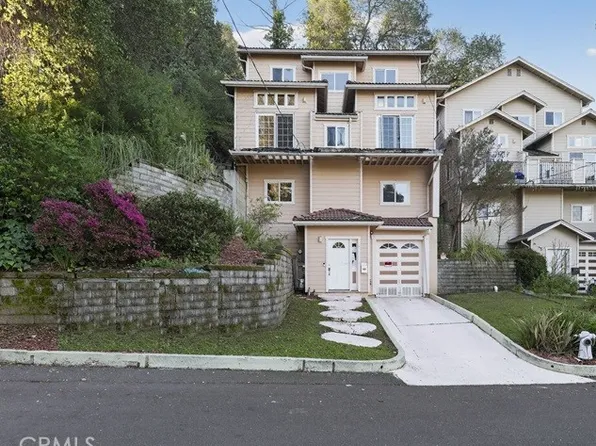 6193 Oakdale Ave, Oakland, CA 94605