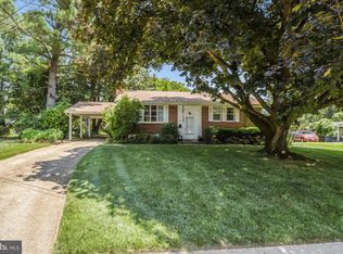 4911 Heritage Ct, Annandale, VA 22003