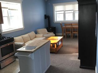 16 Winn Rd, Falmouth, ME 04105