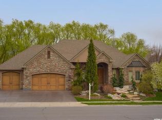 167 S Shadow Breeze Rd, Kaysville, UT 84037