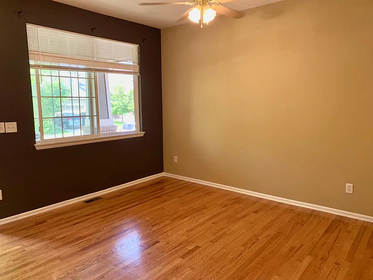 7442 S Memphis St — Photo 12