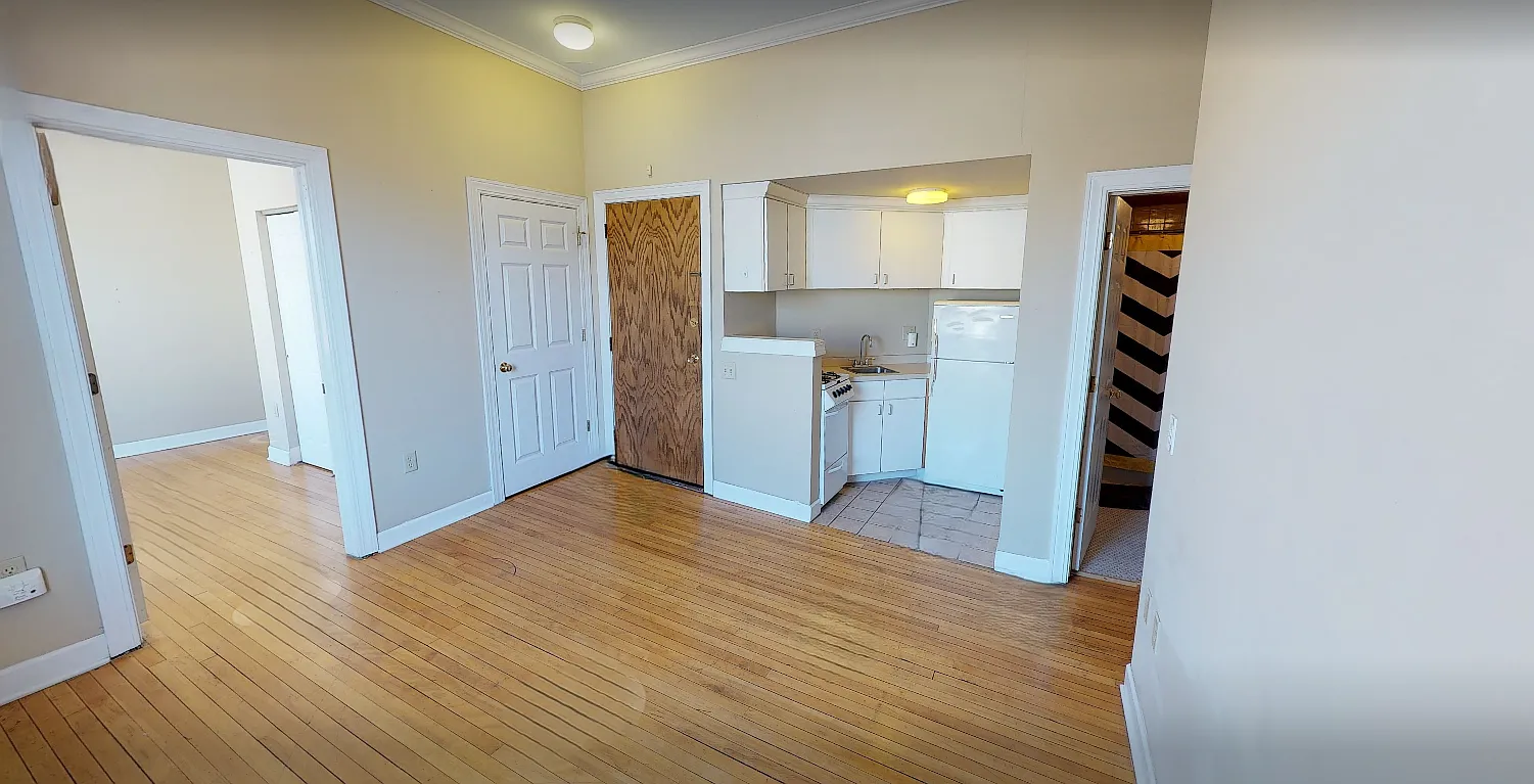 2 bed, $1,600 — Photo 2