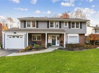 80 Rolling Wood Dr, Stamford, CT 06905