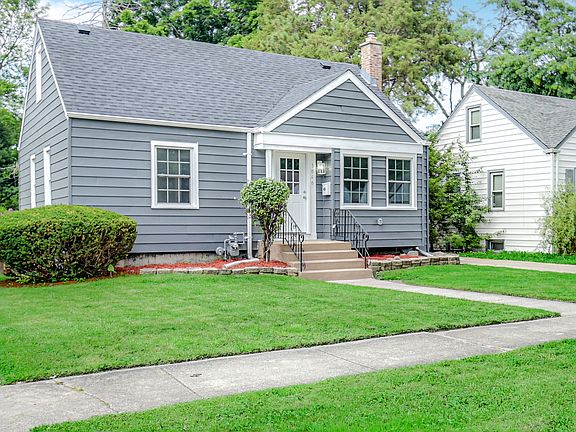 3rd image of 3846 217th St