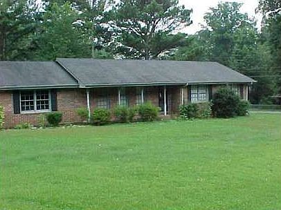 2nd image of 634 Shannon Dr