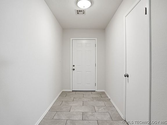 4th image of 4855 S 67th East Ave