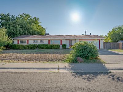7504 Maldive St, Rio Linda, CA, 95673