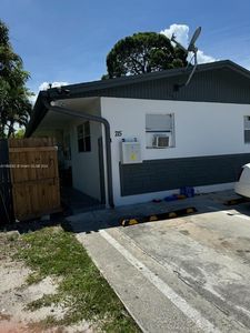 (Undisclosed Address), Fort Lauderdale, FL, 33311