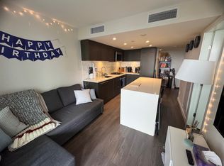 8238 Lord St #701, Vancouver, BC V6P 3K2