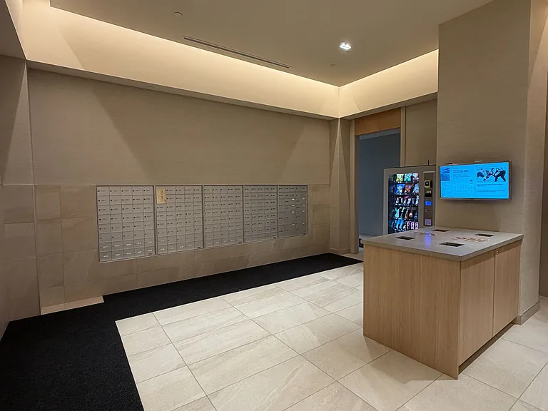 8960 Jane St #1201 — Photo 5