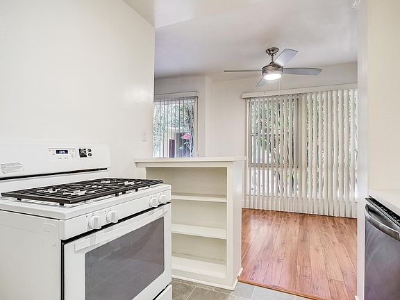 5th image of 10584 Santa Monica Blvd APT 104