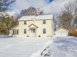 60 Rye Rd, Rochester, NY 14626