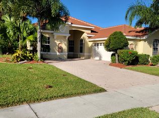 582 SW Saint Johns Bay, Port Saint Lucie, FL 34986