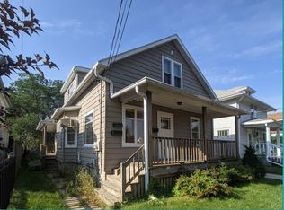 925 40th St, Kenosha, WI 53140