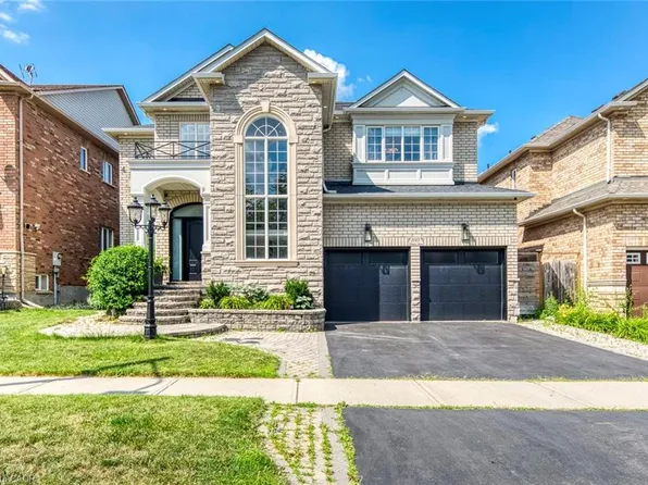 2067 Helmsley Ave, Oakville, ON L6M 4R5