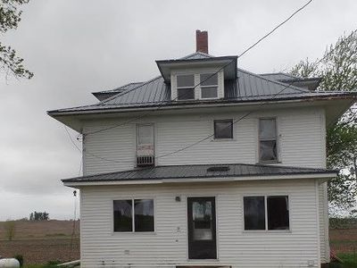 10264 136th Ave, Center Junction, IA, 52212