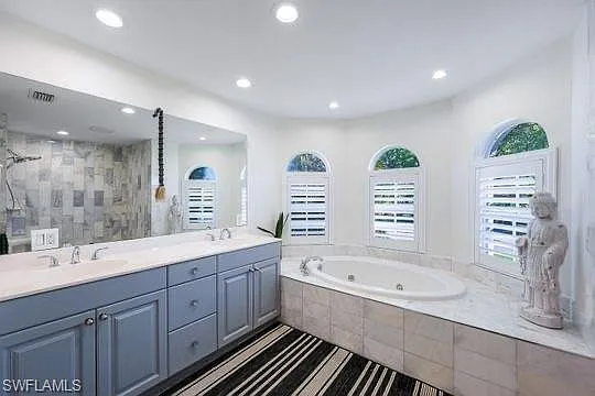 27196 Belle Rio Dr — Photo 13