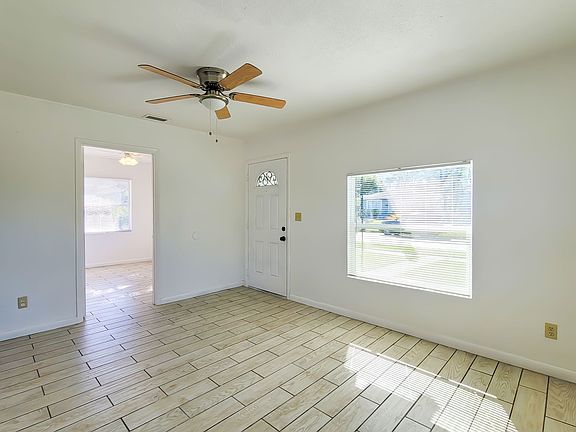 5th image of 4663 2nd Ave S
