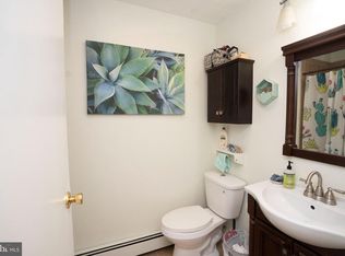 4418 Chestnut St, Philadelphia, PA 19104