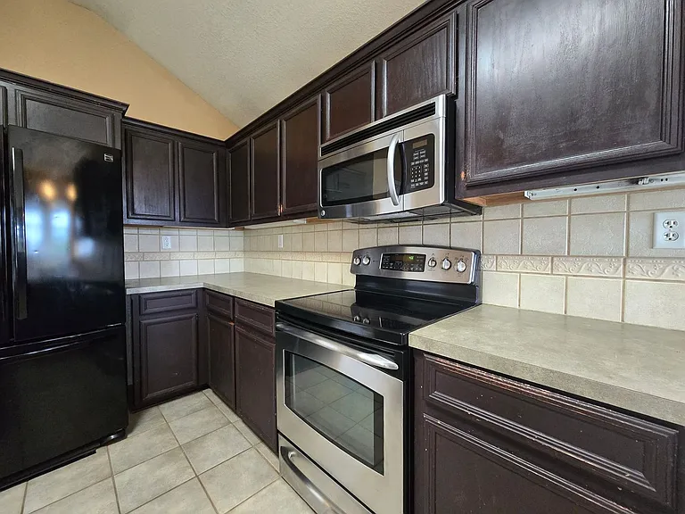 4302 Jim Ave — Photo 6