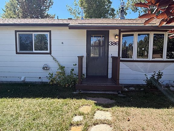 2nd image of 386 Quartz Ave