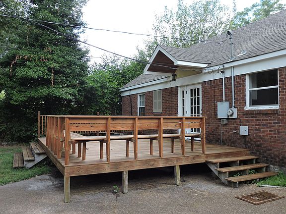 3rd image of 3903 Douglass Ave