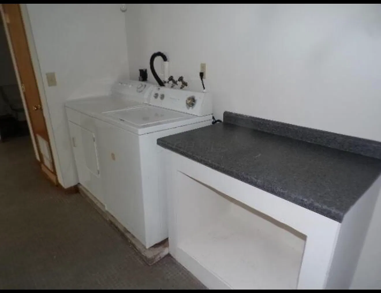 5 bed, $2,500 — Photo 4