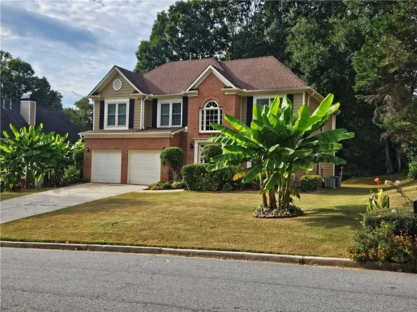 732 Mountain Oaks Pkwy, Stone Mountain, GA 30087