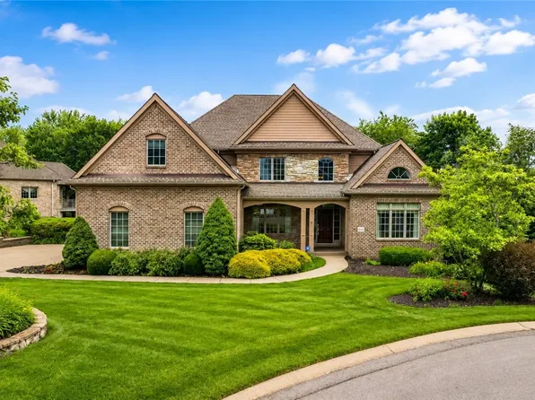 531 Laurel Oak Dr, Sewickley, PA 15143