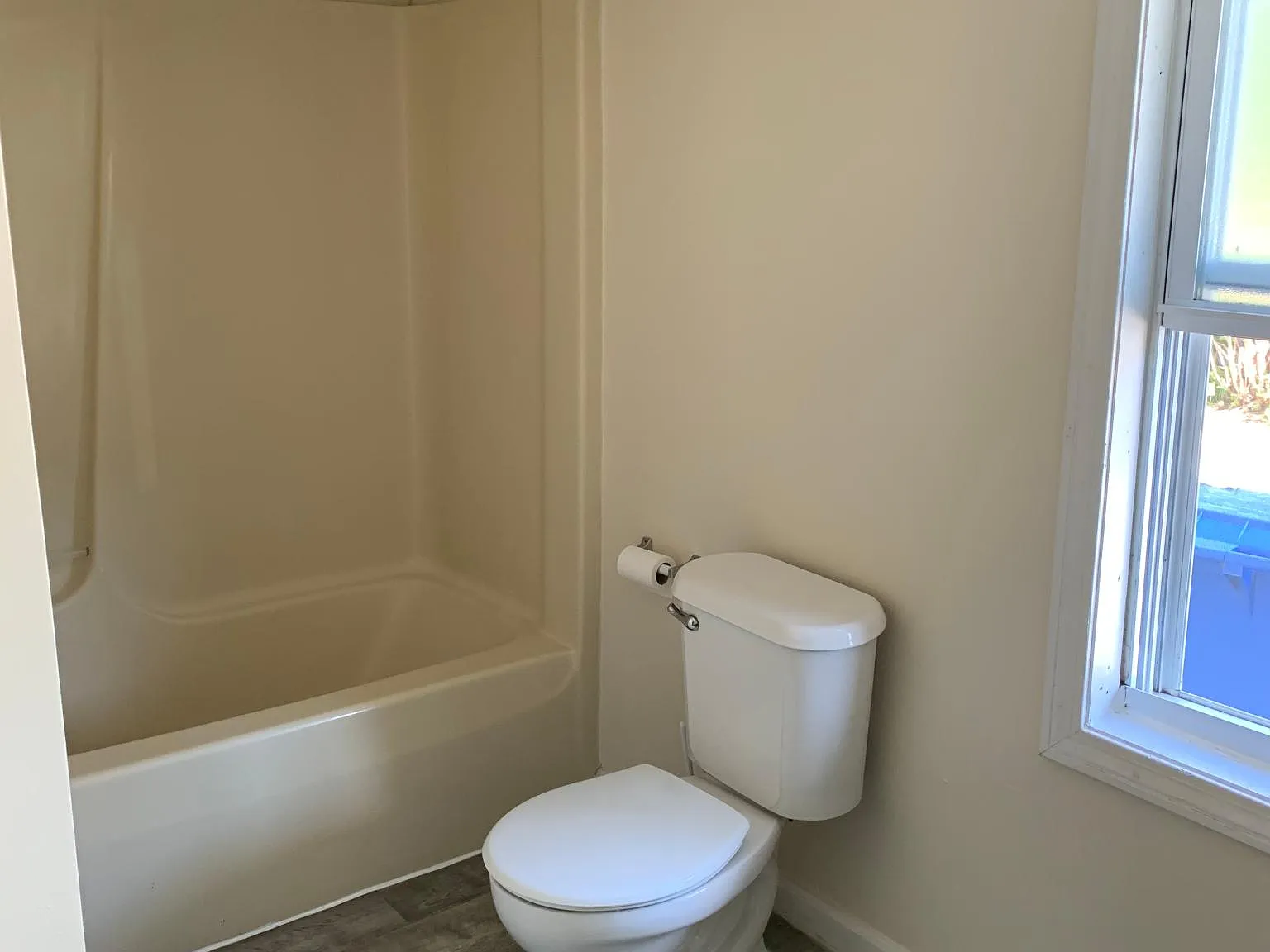 380 North Ave — Photo 4