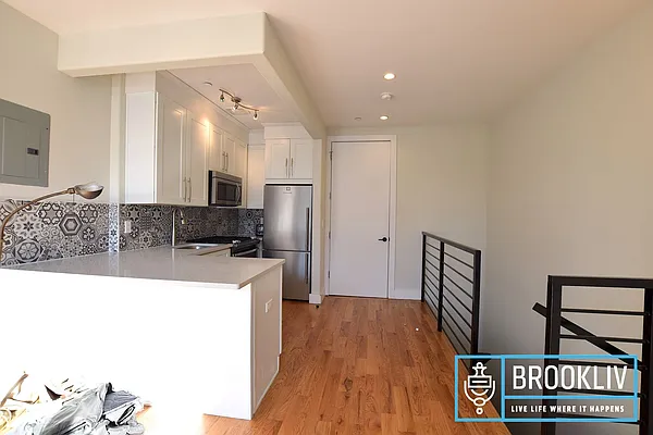 Rented by null | media 6