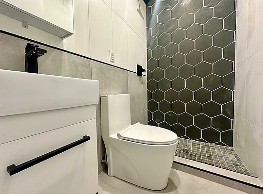 Rented by Outlive | media 20