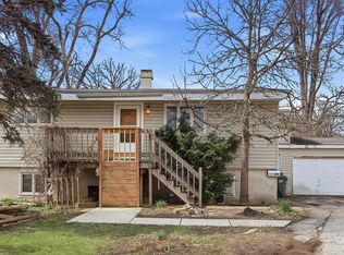322 S Seymour Ave, Mundelein, IL