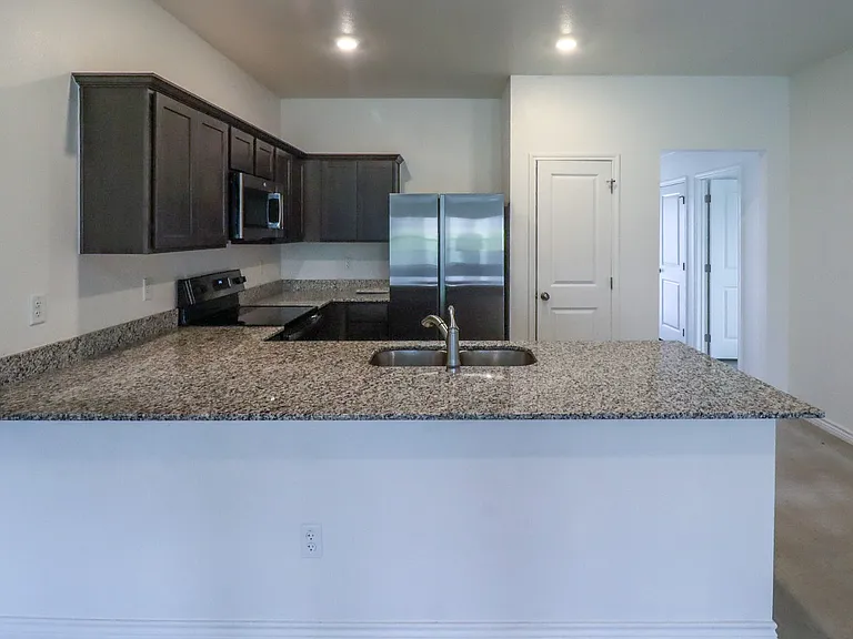 1230 Lehmann Dr #A — Photo 8