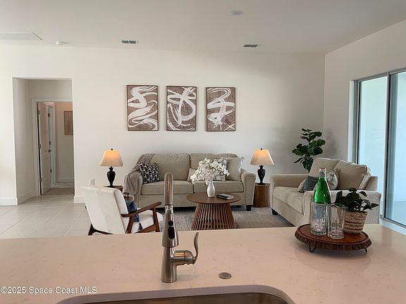 5th image of 1787 Fallon Blvd NE