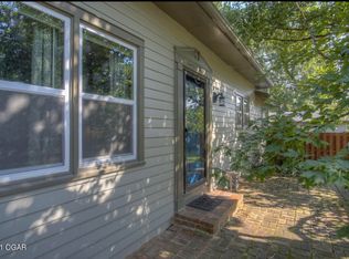 2002 Salem St, Joplin, MO 64801