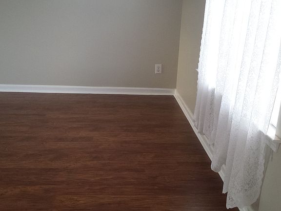 4th image of 2852 Florence Dr #D1
