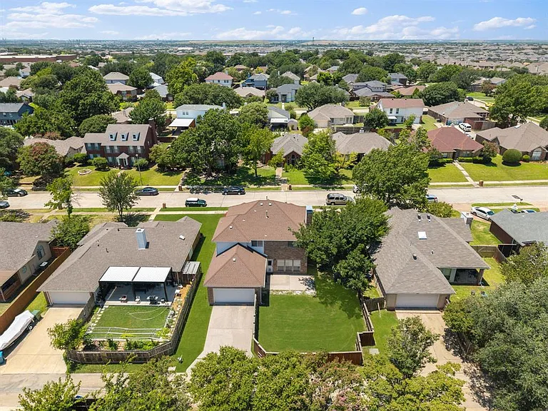 4216 Mulberry Dr — Photo 38