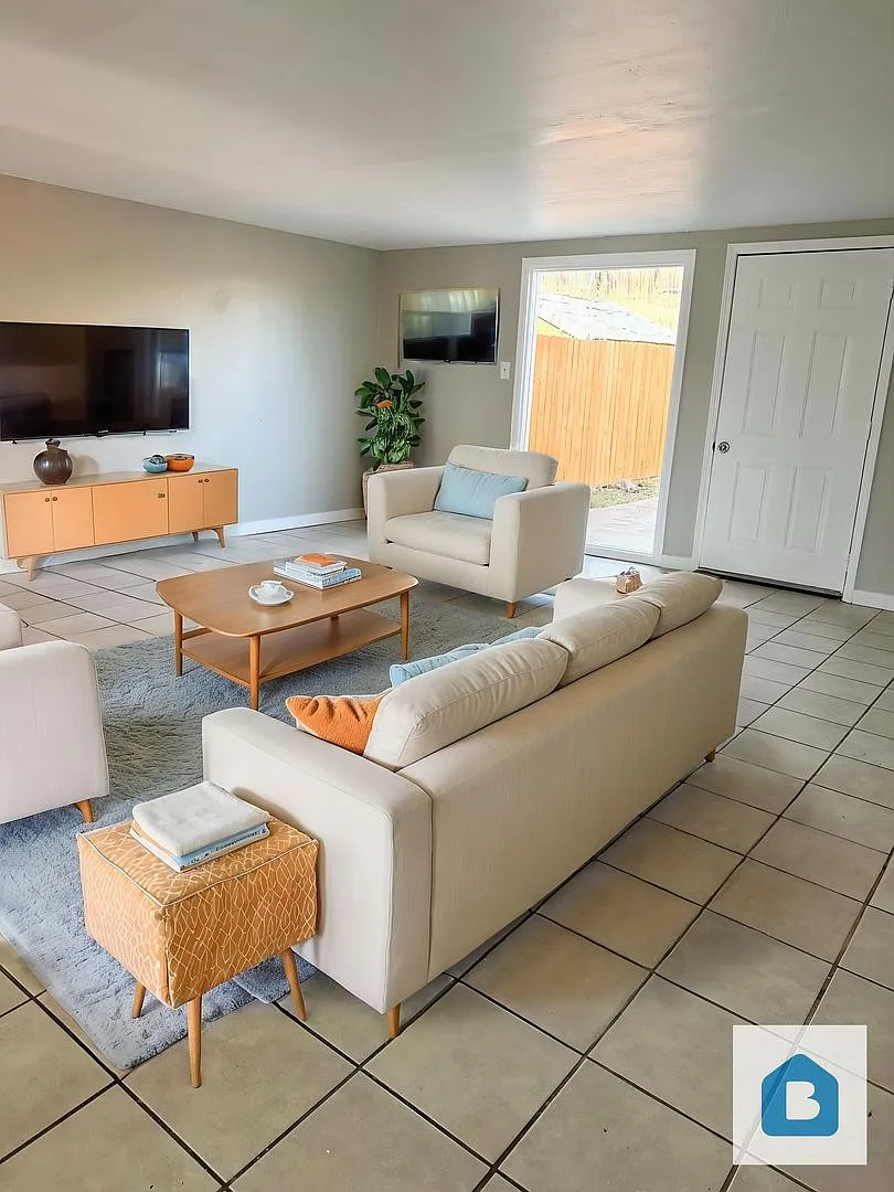 4212-4226 Loomis Avenue Colorado Springs, CO 80906 — Photo 2
