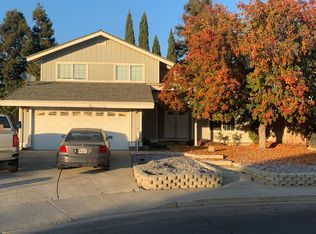 68 Cloverleaf Cir, Brentwood, CA
