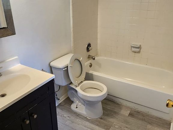 3rd image of 313 Dirksen Dr APT F15