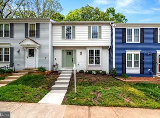 10129 Sassafras Woods Ct, Burke, VA 22015