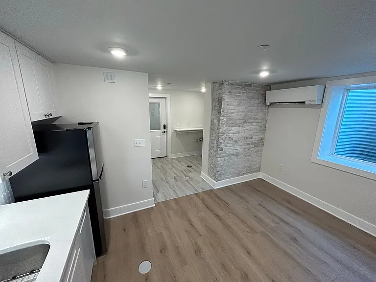 336 Channing St NE #B — Photo 15