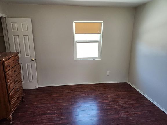 5th image of 8025 Troost Ave