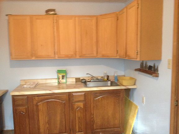 Another picture of kitchen