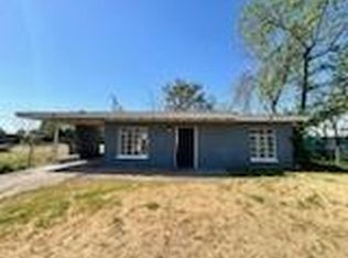 307 W Buckingham Way, Fresno, CA 93705