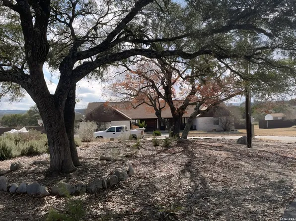 119 N Star Ct, Boerne, TX 78006